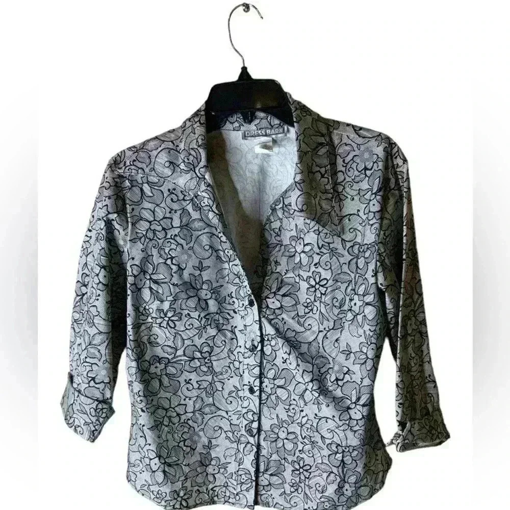 Dress Barn Blouse Women's Size Small 3/4 Sleeves Button Front Floral Print Shirt